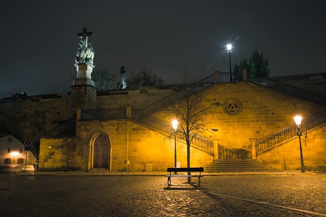 Mystery Tour at Charles Bridge and Prague Castle: Alchemy & Magic - The alchemy and magic storytelling: what you’re really buying