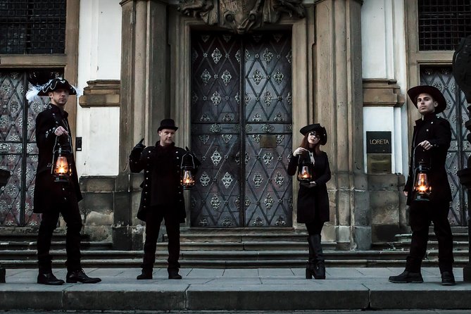 Mystery Tour at Charles Bridge and Prague Castle: Alchemy & Magic - Timing, pace, and logistics that can make or break it