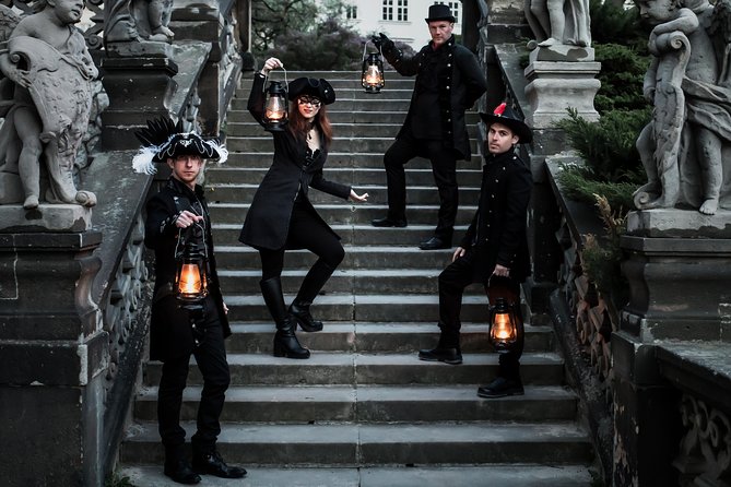 Mystery Tour at Charles Bridge and Prague Castle: Alchemy & Magic - Who this tour is best for (and who should skip it)