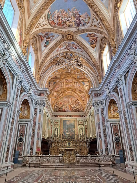 Naples: San Martino and Sant'Elmo Castle Guided Tour - Key things you’ll notice on this Naples tour