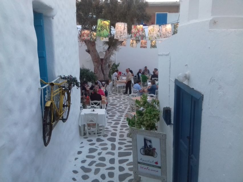 Naxos Castle Walking Tour and Sunset at the Portara - Venetian Castle of Naxos: Catholic Cathedral to Fortress Pathways