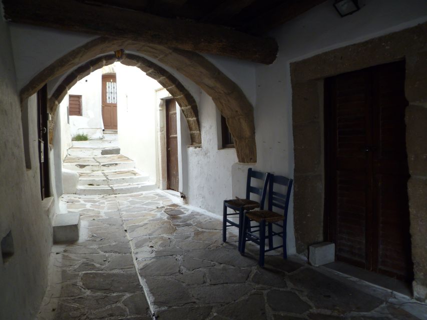Naxos Castle Walking Tour and Sunset at the Portara - What the Tour Includes—and What It Doesn’t