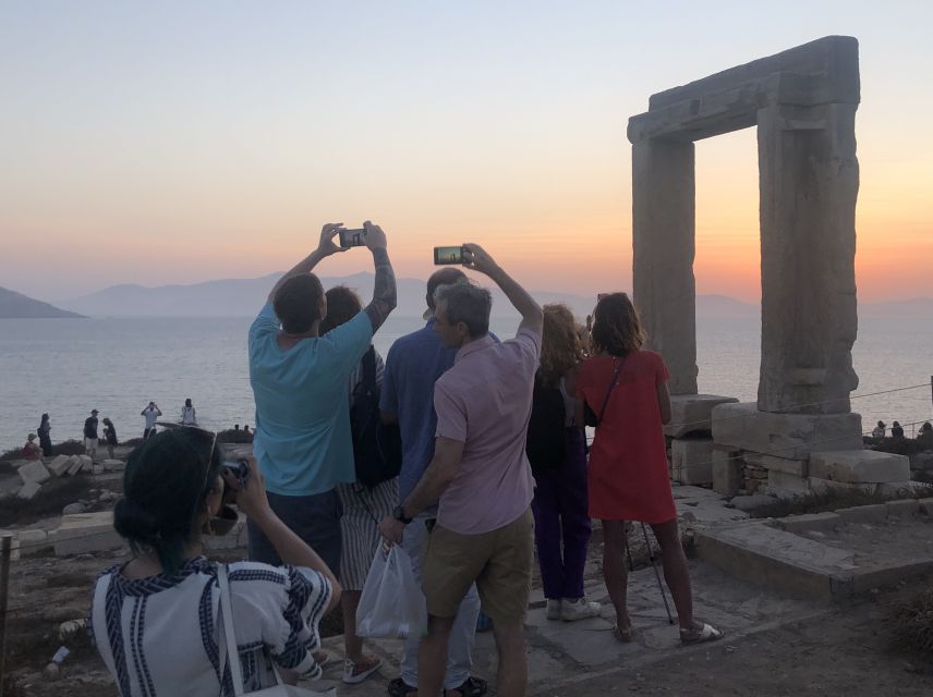 Naxos: Old Town, Castle & Portara Guided Sunset Tour - Meeting at the big marble Sphinx: where your Naxos sunset walk starts