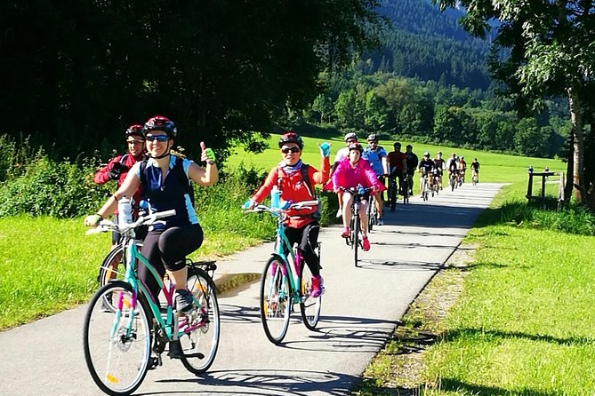 Neuschwanstein Castle by Bus Incl. Bike Ride or Hohenschwangau - Neuschwanstein Castle: Guided Time Inside and Skip-the-Line Access