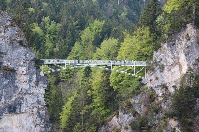 Neuschwanstein Castle Tour with Skip the Line from Hohenschwangau - Quick Takes: What Makes This Tour Work