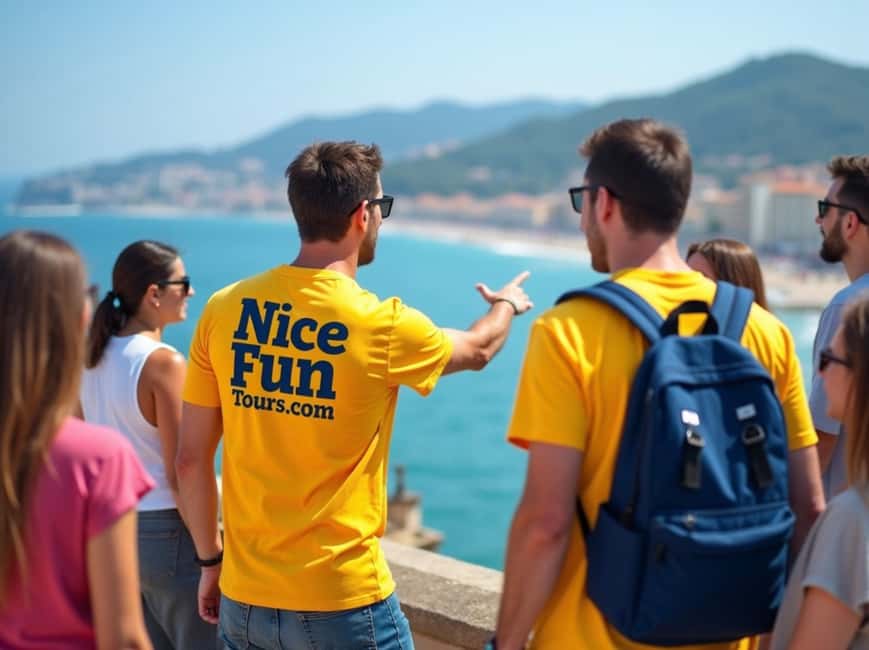 Nice Old Town and Castle Hill: Guided Cultural Walking Tour - Start at Fontaine du Soleil and get your bearings fast