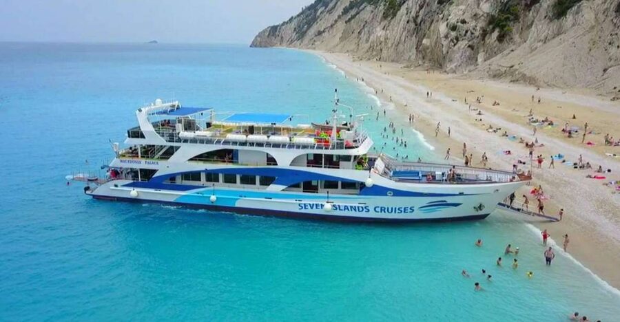 Nidri daily cruise in the Ionian with Makedonia Palace - Nydri to the Ionian’s best swimming stretches: the appeal