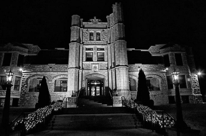 Night Ghost Tour of Pythian Castle in Springfield Missouri - Who this tour suits best in Springfield MO