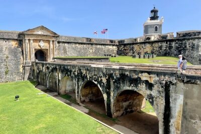 Old San Juan and El Morro Castle Walking Tour - Viewpoints and fort ideas at Bastión de las Palmas de San José
