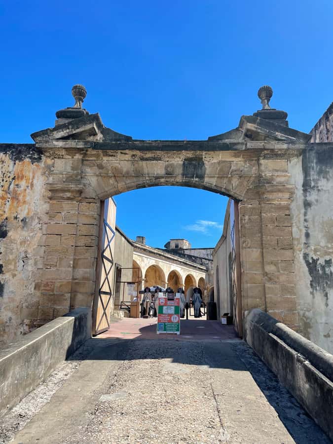 Old San Juan: San Cristobal Castle and Old Town Walking Tour - Key highlights at a glance