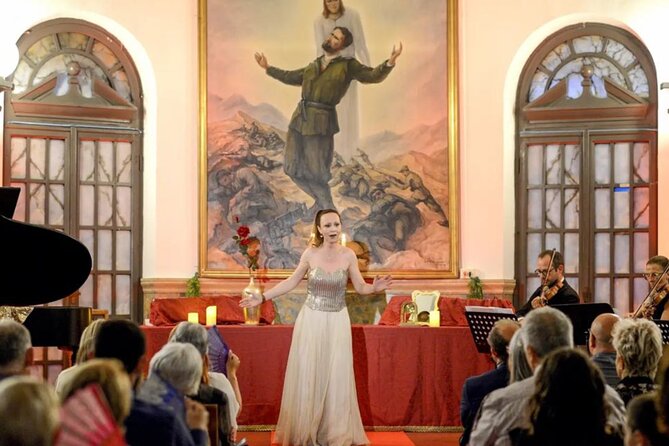 Opera Concert in Verona Palace with Prosecco - Verona’s Palazzo dei Mutilati: Art Deco opera, not a big hall