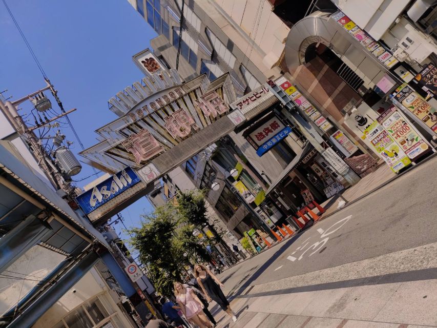 Osaka: Half-day Ultimate Highlights Guided Walking Tour - Lunch included: Osaka-style street food with a drink