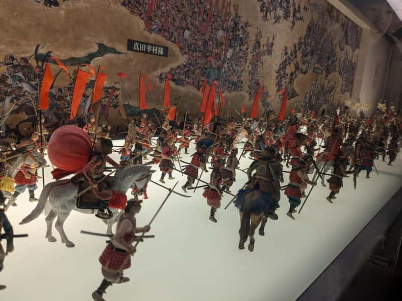 Osaka: Osaka Castle Guided Tour with Local Guide - FAQ