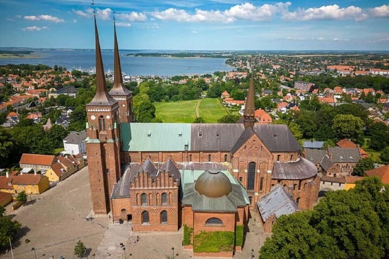 Out of Copenhagen; 2x Castles, Cathedral & (Viking Ships) - Who should book this tour (and who should skip it)