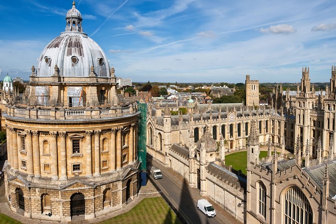 Oxford, Stratford, Cotswolds & Warwick Castle Tour from London - Oxford walking tour and St Mary the Virgin: a smart way to orient fast