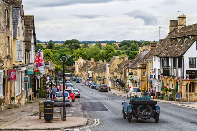 Oxford, Stratford, Cotswolds & Warwick Castle Tour from London - Who should book this tour, and who should skip it