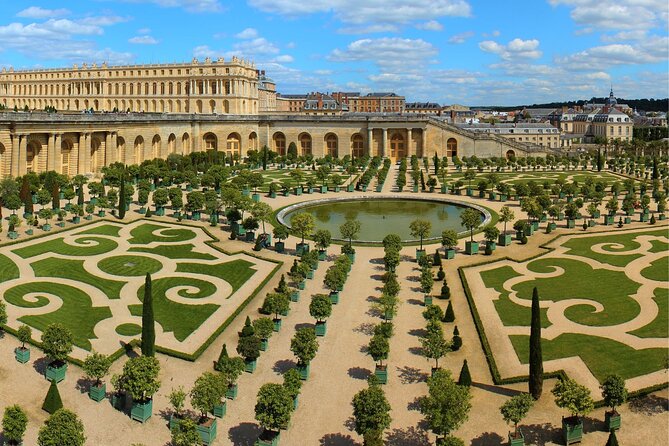 Palace of Versailles Entry ticket with Musical Gardens & Estate - Palace of Versailles: How to Make 90 Minutes Feel Like Enough