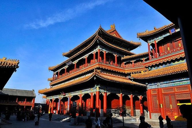 Panda House, Temple of Heaven, Lama Temple, Summer Palace & Lunch - Lama Temple (Yonghegong): built in 1694, still centered on ceremony