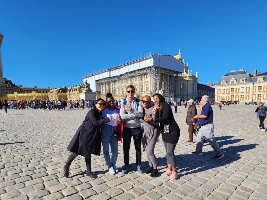 Paris: Versailles Golf Cart & Bike Tour with Palace Entry - Trading Carts for Bikes: Grand Canal to the Trianon Domain