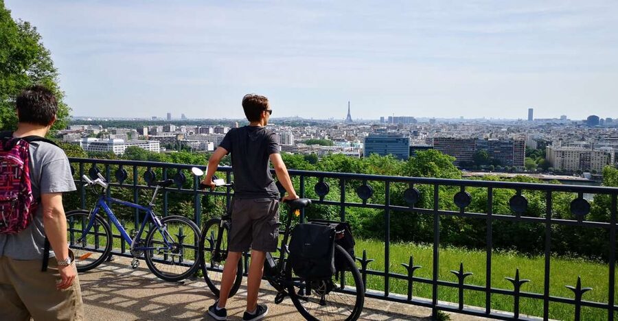 Paris: Versailles Palace and Queen Hamlet E-Bike Tour - Marnes-la-Coquette and the Fausses-Reposes forest: shaded riding, quiet lanes