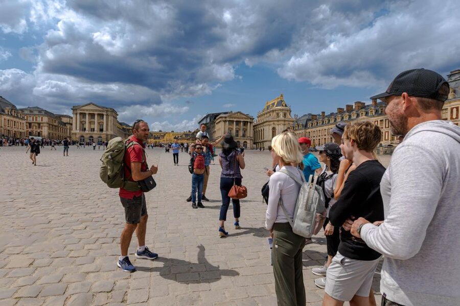 Paris: Versailles Palace and Queen Hamlet E-Bike Tour - Returning to Paris by train: keep your momentum, not your stress