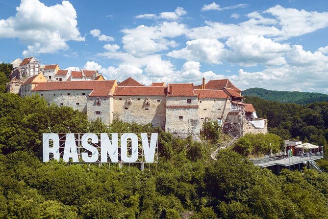 Peles Castle, Bran Castle & Rasnov Fort. Private Tour from Brasov - Bran Castle and the Vlad connection: crowd management matters