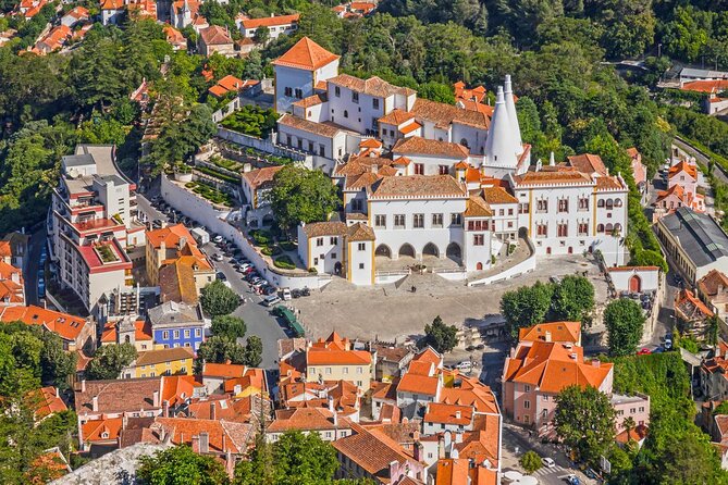 Pena Palace, Sintra, Roca Cape & Cascais on comfortable van - The value of a 9-hour Sintra–Coast van day from Lisbon