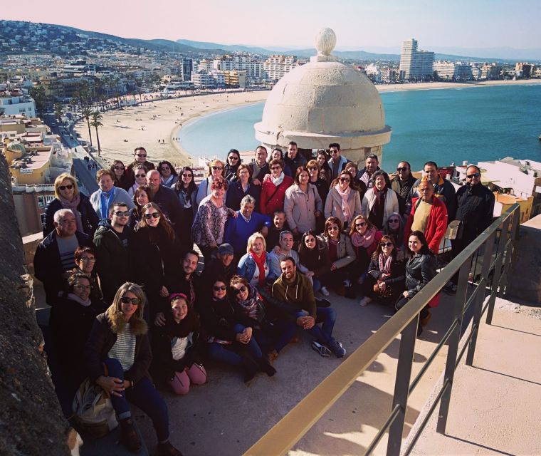 Peñiscola: Castle & Walled City Spanish Guided Tour - Entering Peñíscola Castle: Knights Templar and Papa Luna explained