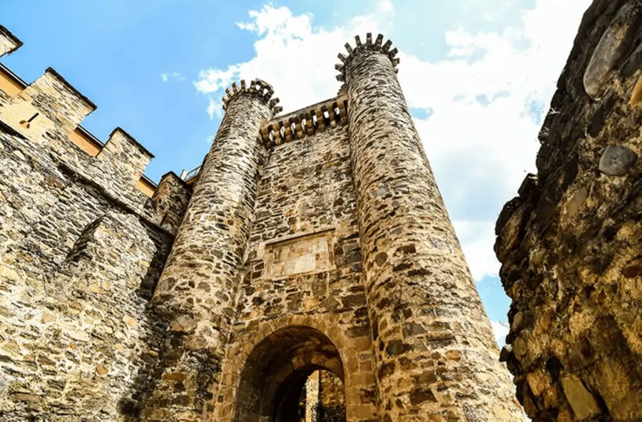Ponferrada: Castle of the Templars Entry and Guided Tour - Key Highlights You’ll Feel Immediately