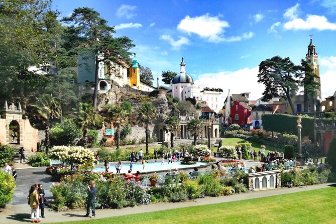 Portmeirion, Castles and Snowdonia Tour - Caernarfon: a fortress walk with World Heritage energy