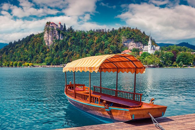 Postojna cave, Predjama castle and Lake bled from Ljubljana - The pacing reality: a long day with three big anchors