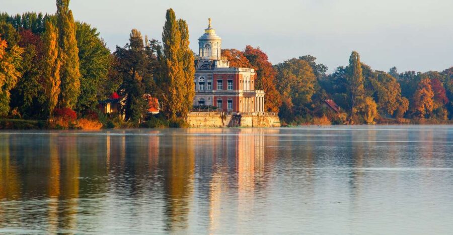 Potsdam: City and Castles Tour - Getting Oriented Fast at Potsdam Central Station