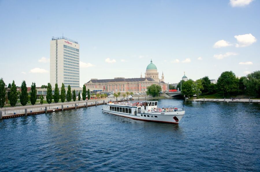 Potsdam: Palace Tour by Boat - Key things to know before you board