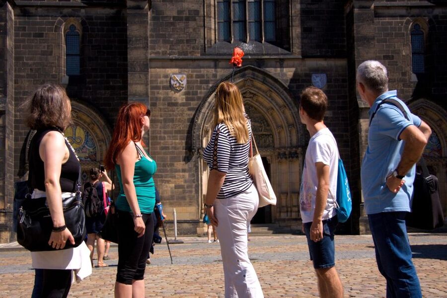 Prague: 2.5-Hour Vyšehrad Castle with Gorlice & Tickets - Entering the Baroque Fortress Grounds: Park Walk to St. Martin Chapel