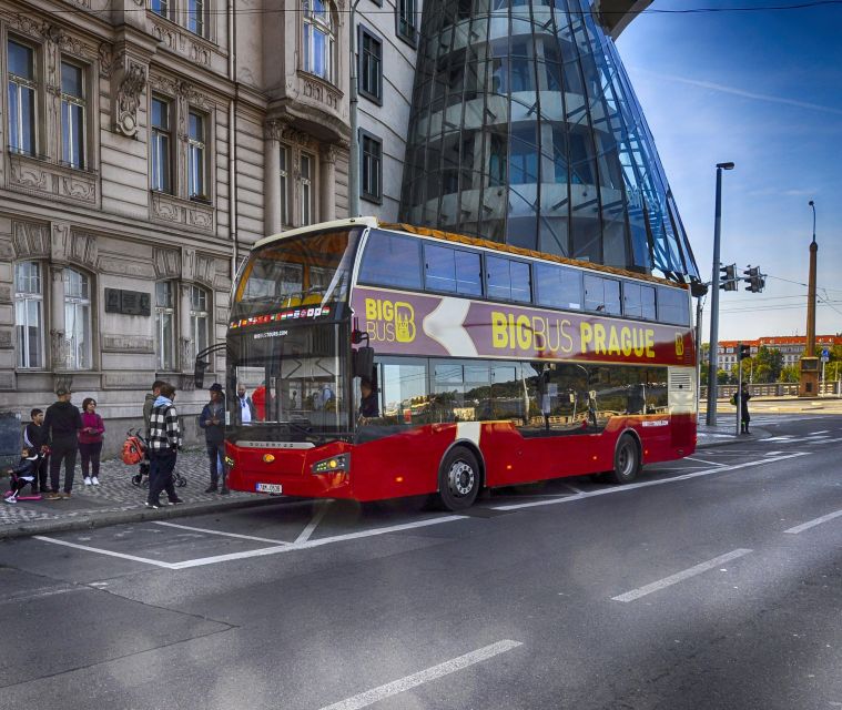 Prague: Big Bus Hop-on Hop-off, Castle Tour and River Cruise - Key things to know before you ride