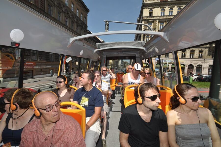 Prague: Big Bus Hop-on Hop-off, Castle Tour and River Cruise - Hop-on Hop-off freedom, with audio that actually helps