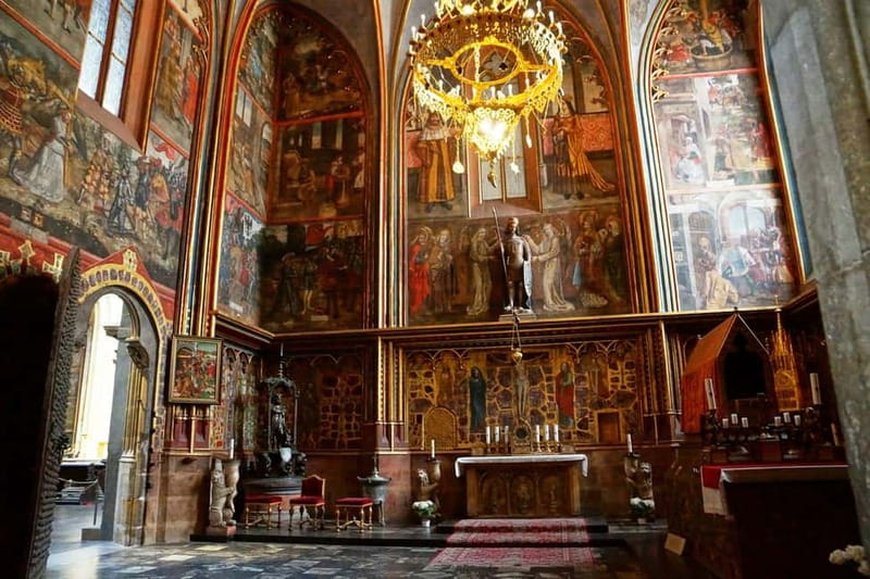 Prague Castle: 1-Hour Introduction Tour with Entry Ticket - The Ticket That Makes This Tour Worth It: Two Days, Four Sights, One Each