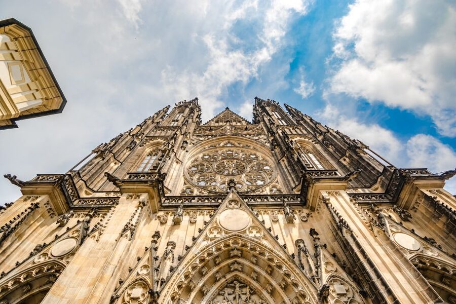 Prague Castle 2.5-Hour Tour Including Admission Ticket - St. Vitus Cathedral: When You Learn How the Place Works