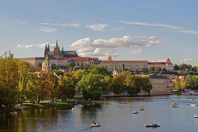 Prague Castle and Lobkowicz Palace entrance tickets - Who should book this ticket (and who should skip it)
