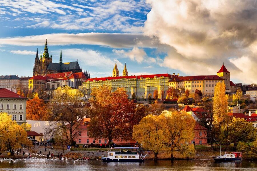 Prague Castle & Castle District: 2-Hour Guided Tour - Royal Gardens: the quiet reset inside the castle complex