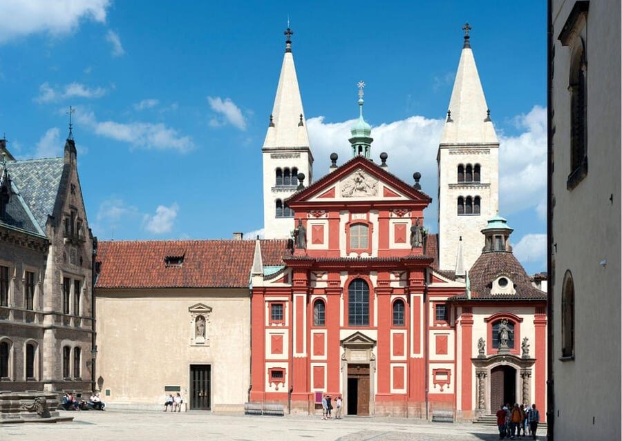 Prague: Castle Circuit Entry Tickets with Audio Guide - Who this ticket is best for