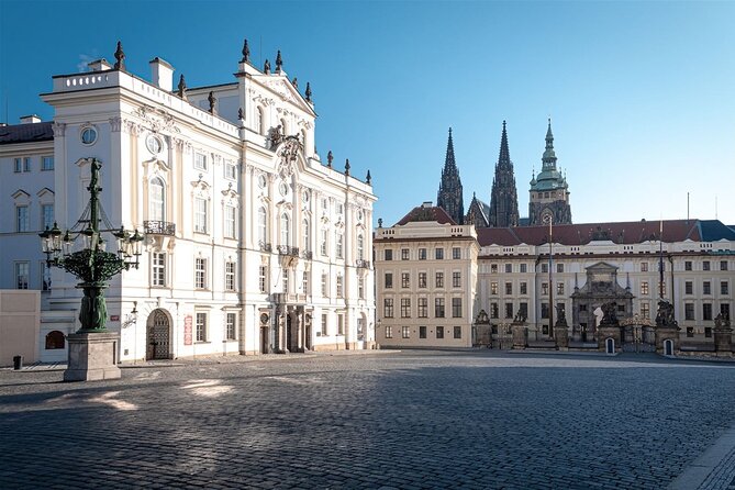 Prague Castle District Tour - Stop 3: Loretánské náměstí and Loreta’s pilgrimage setting