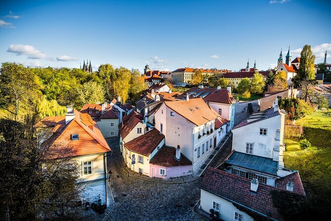 Prague Castle District Tour - Timing and meeting points: start where the Castle energy is strongest