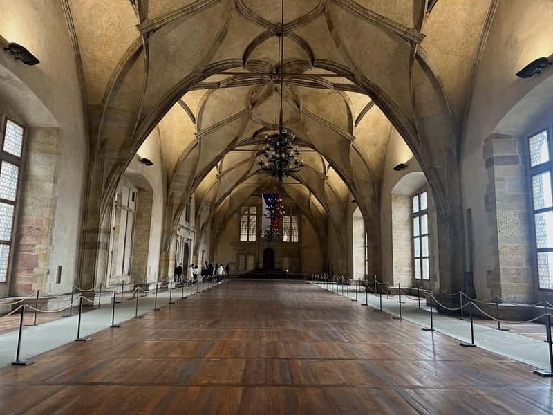 Prague Castle Ticket & Audioguide with Pick-up in GPG Office - Golden Lane: When the Small Details Become the Whole Point