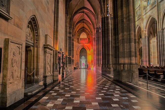 Prague Castle Ticket Including Audio Guide & 15min introduction - Online Audio Guide on Your Phone: Great When It Works