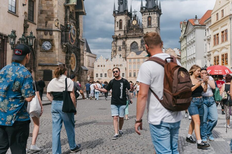 Prague: Full-Day Old Town, River Cruise & Prague Castle Tour - Old Town on Foot: Major Sights Plus Less-Chaotic Corners