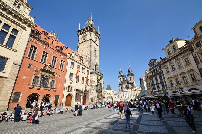 Prague: Grand City Tour with Bus, Castle exteriors & River Cruise - Price and Value for a $28.24 Prague Highlights Tour