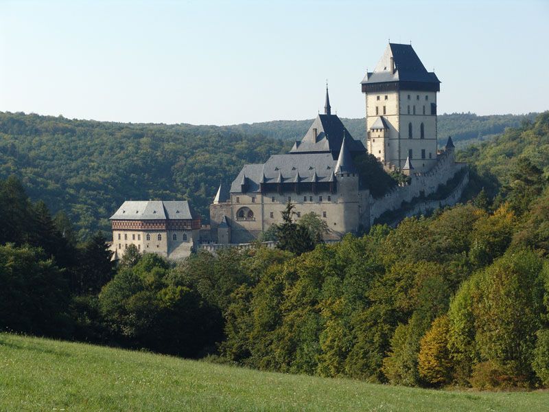 Prague: Karlštejn Castle Guided Tour with Entry Ticket - What the $80 Price Gets You (and When It’s a Great Deal)