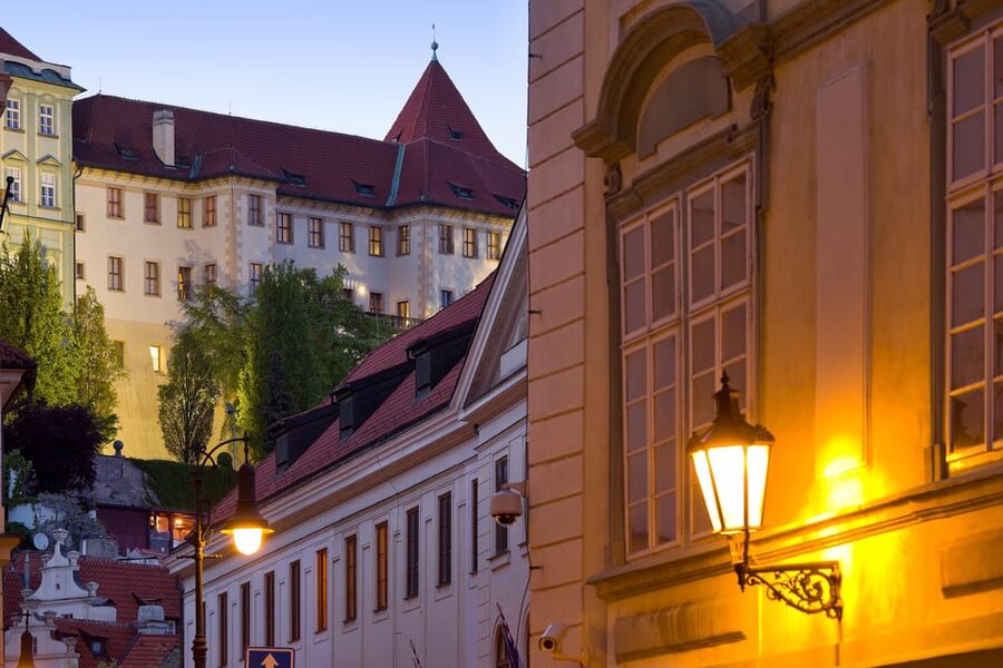 Prague: Lobkowicz Palace Ticket & Audio Guide - Getting to Lobkowicz Palace at Prague Castle’s east end