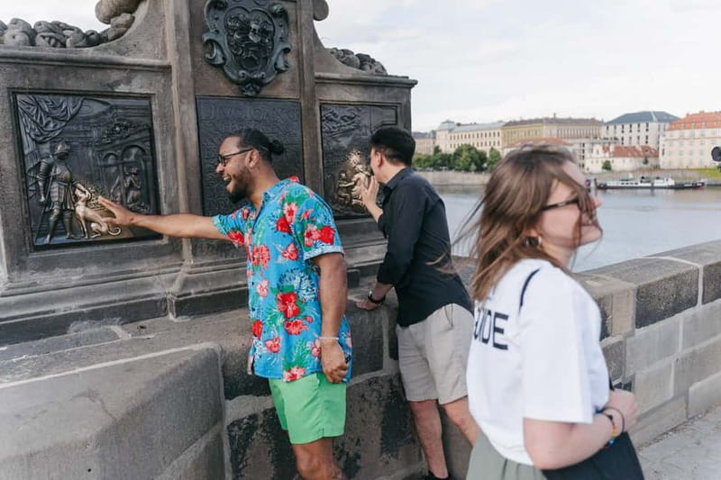 Prague: Old Town, Prague Castle & River Cruise Day Tour - Getting to and from the castle: tram ticket, finish time, and uphill reality